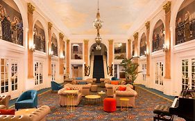 Hôtel&SPA Oceania L'Univers Tours